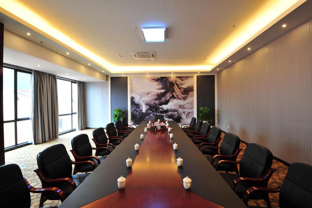 Jiande Yinyuan Hotel Tangcun 外观 照片